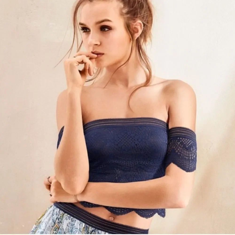 VS Sexy off-shoulder unlined crop Bralette Top Small Medium blue